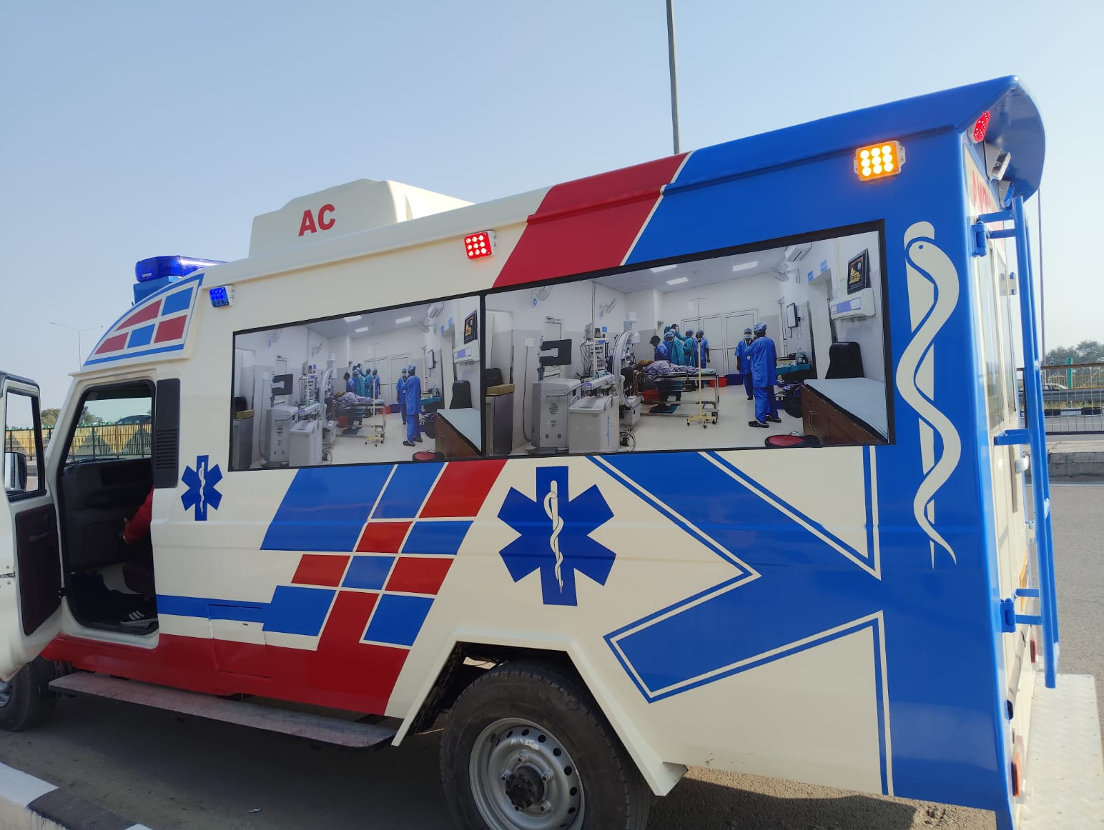 ICU Ambulance Service Delhi